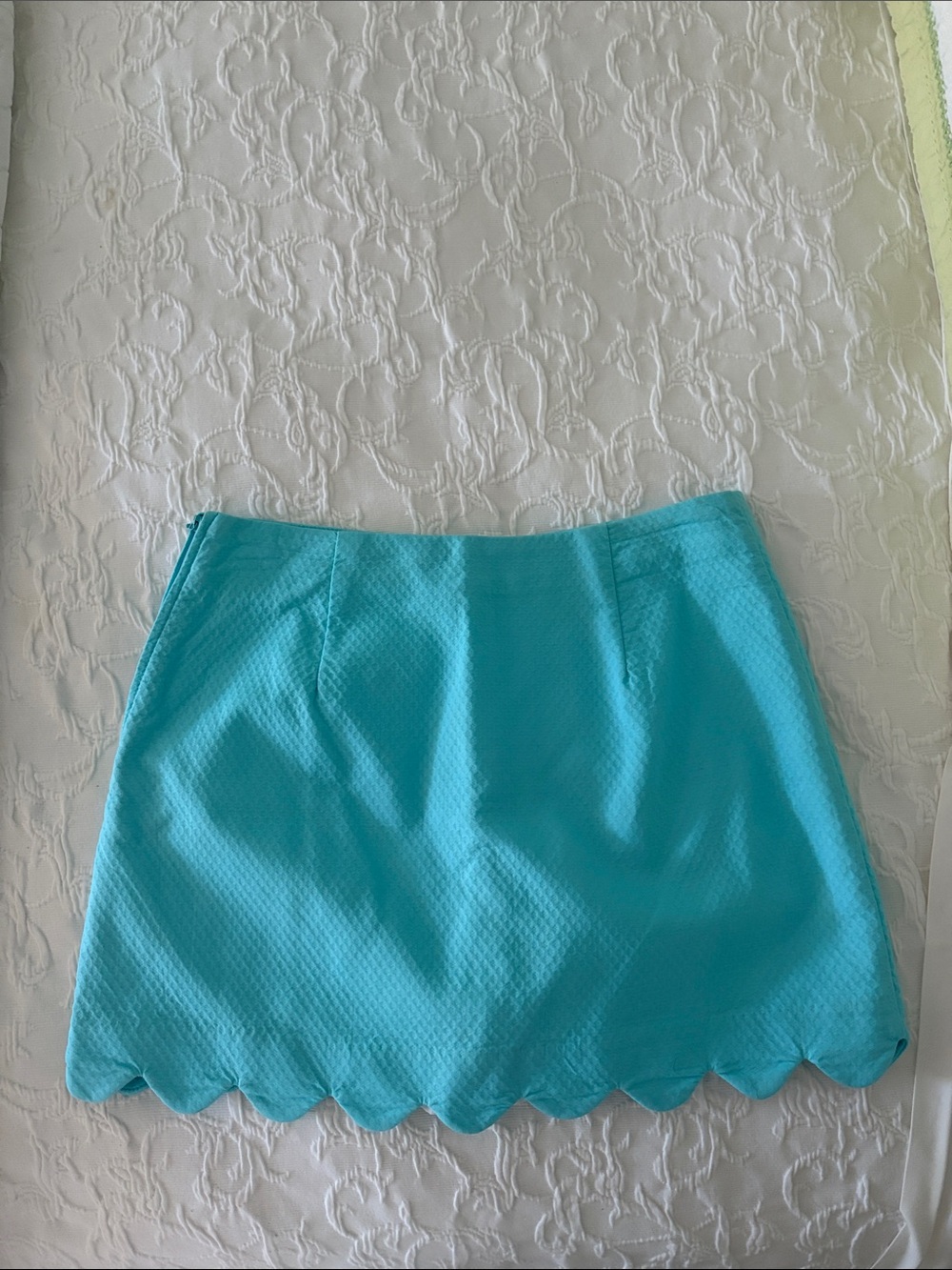 Lilly Pulitzer Turquoise Scalloped-Hem Button Front Skort - Picture 2 of 6